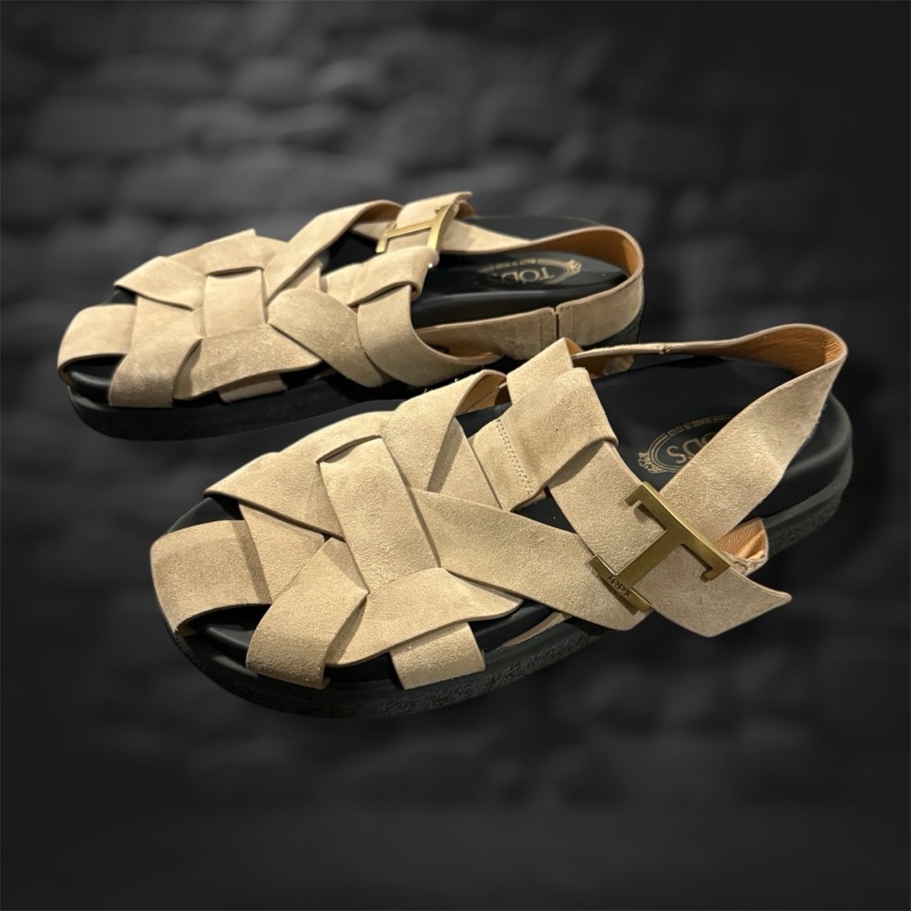 TOD’s T Timeless Tan Sandals with Black Sole - Picture 8 of 12